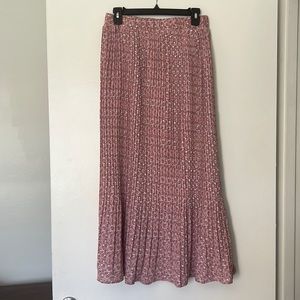 Pink floral pleated long women’s skirt